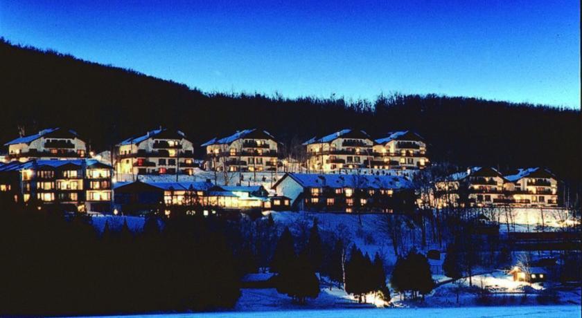 Hotel Du Lac モントランブラン エクステリア 写真